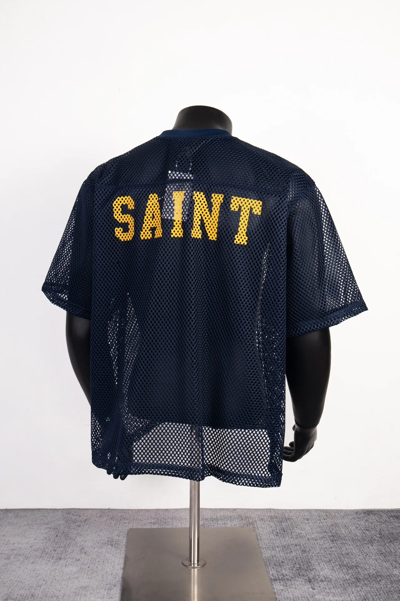 Style No. S01# Saint Hollow Mesh T-shirt Vest Color: Apricot Navy Black Size: M-L-XL P104